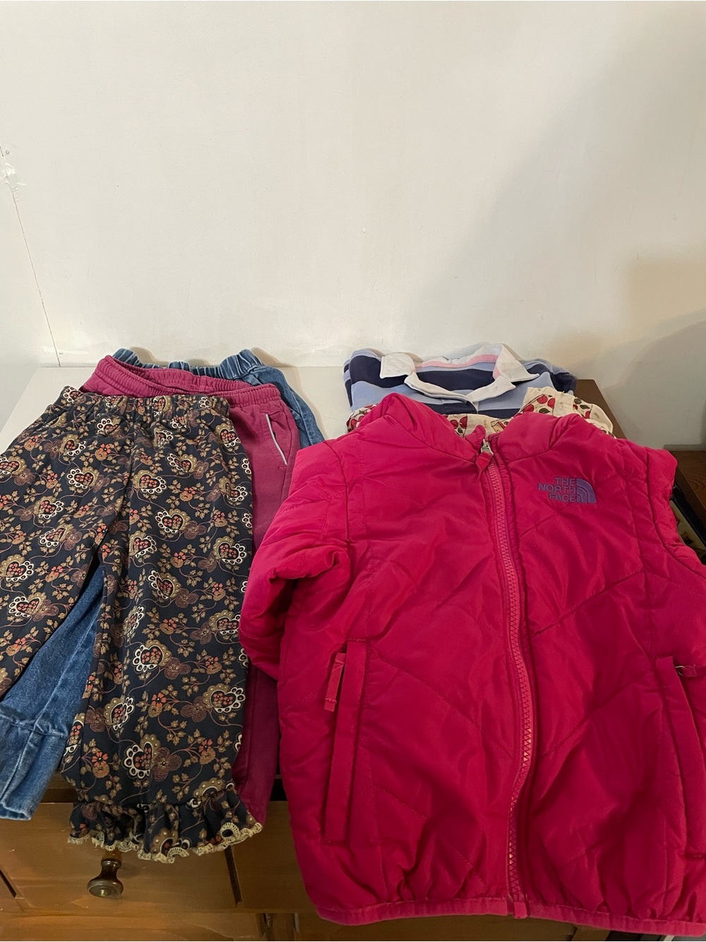 Large Lot of Girls 3-4 Clothes